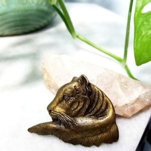 VINTAGE》Collectable brass tiger JJ Jonette Brooch